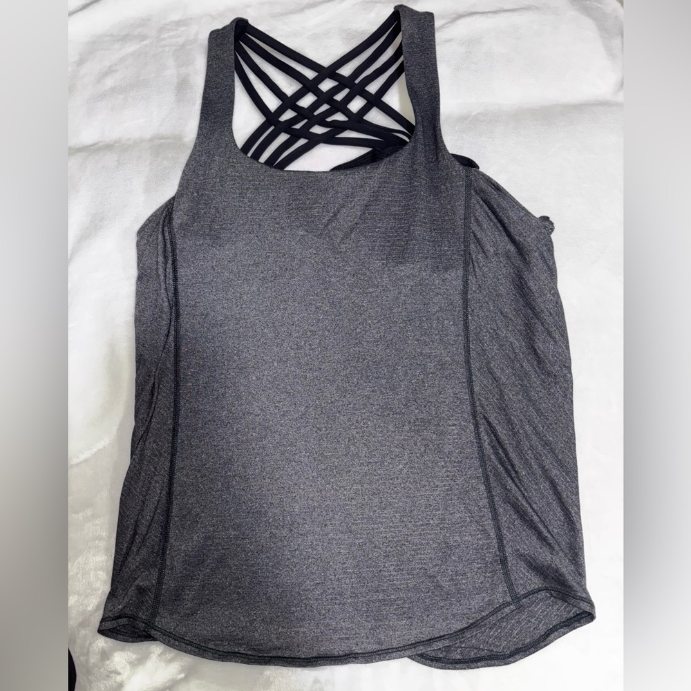 Lululemon tank